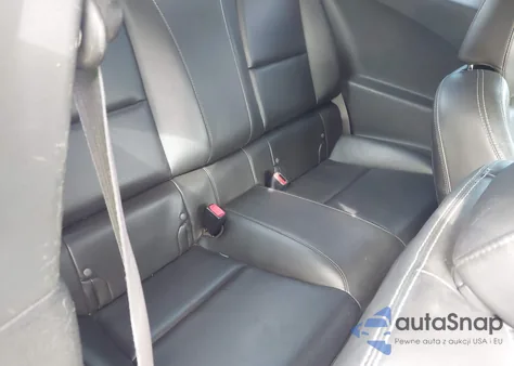 2015 Chevrolet Camaro Lt z USA, uszkodzony, nr VIN 2G1FF1E37F9212497